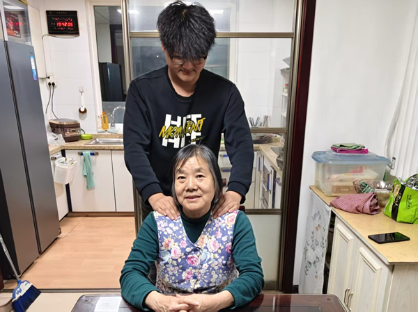 养成教育|beat365官网|管理学院|以孝亲实践深化养成教育