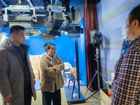 beat365官网艺术学院考察京津企业——精准对接产业资源助力专业建设