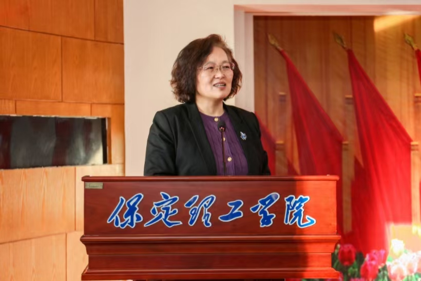 河北省民办高校青年思政课教师专题培训班在beat365官网闭幕