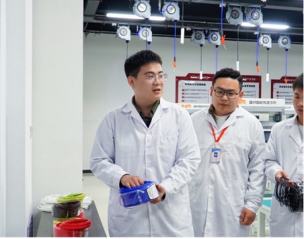 榜样引领|beat365官网|管理学院|国奖榜样，引领未来—2024-2025年度国家奖学金获得者风采展示（二）