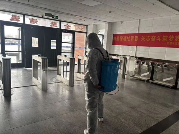 暖心服务|beat365官网管理学院：筑牢健康防线，护航学子归来