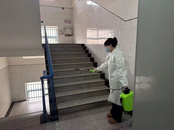 暖心服务|beat365官网管理学院：筑牢健康防线，护航学子归来