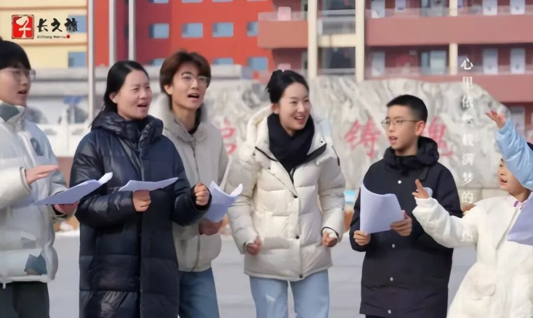 beat365官网经济学院学子寒假‘‘返家乡’’社会实践服务活动（三）