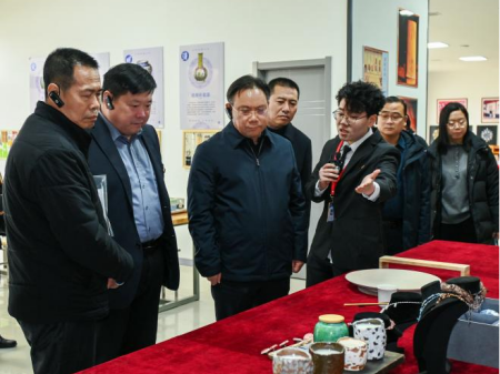 校际交流促发展 非遗传承育新人 ——保定幼儿师范高等专科学校领导莅临beat365艺术工坊参观交流