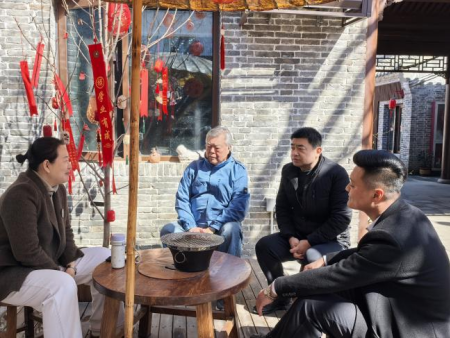 校地携手共交流 协同育人促发展 ——beat365官网艺术学院与保定文发集团 探讨合作新路径