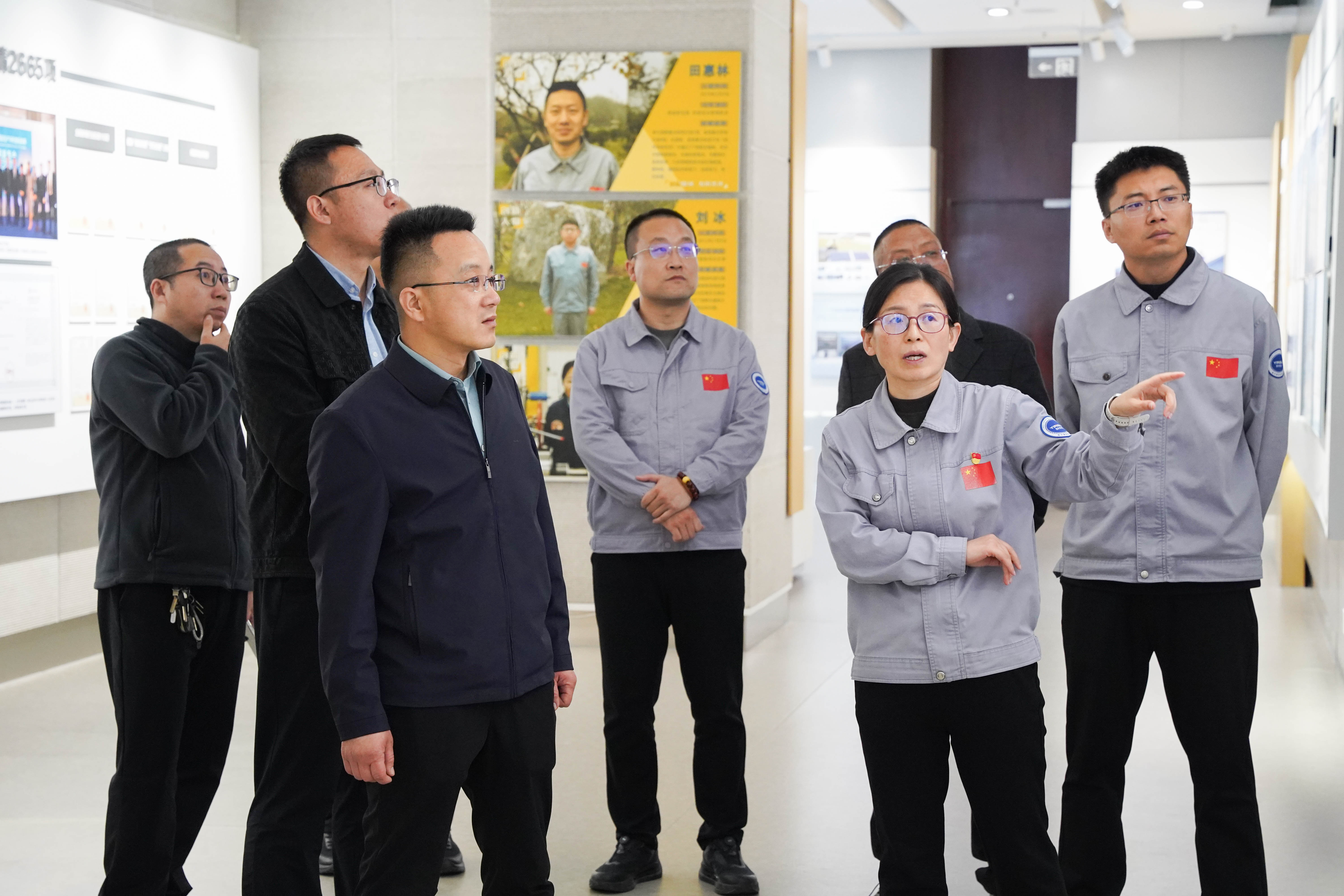 产教融合促发展 校企共建谋新篇——beat365官网校领导带队赴英辰新能源科技有限公司开展专项访问交流