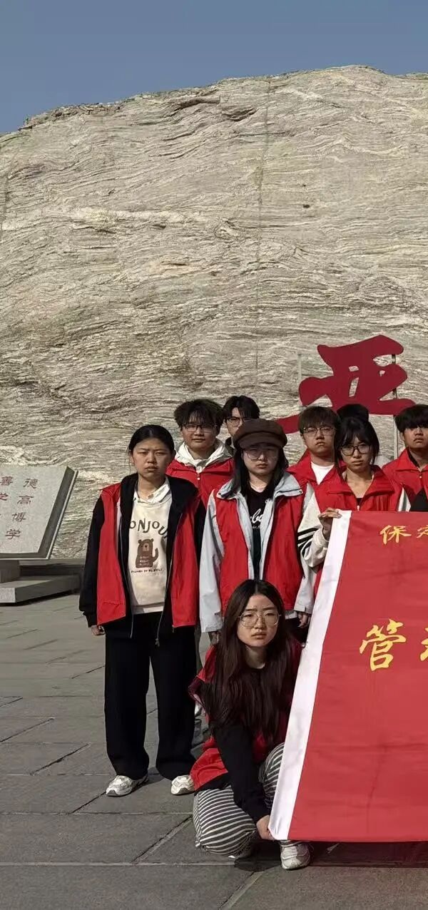 养成教育|beat365官网管理学院开展社区志愿服务实践活动（二）