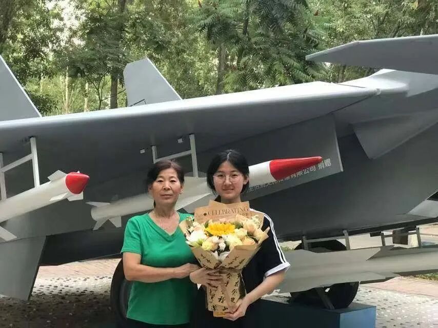 以爱之名 致敬母亲——beat365官网学子温情告白