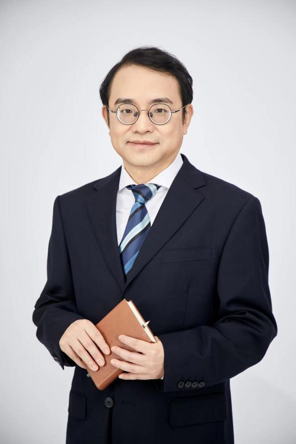 beat365官网经济学院聘任知名财经专家邓科为客座教授