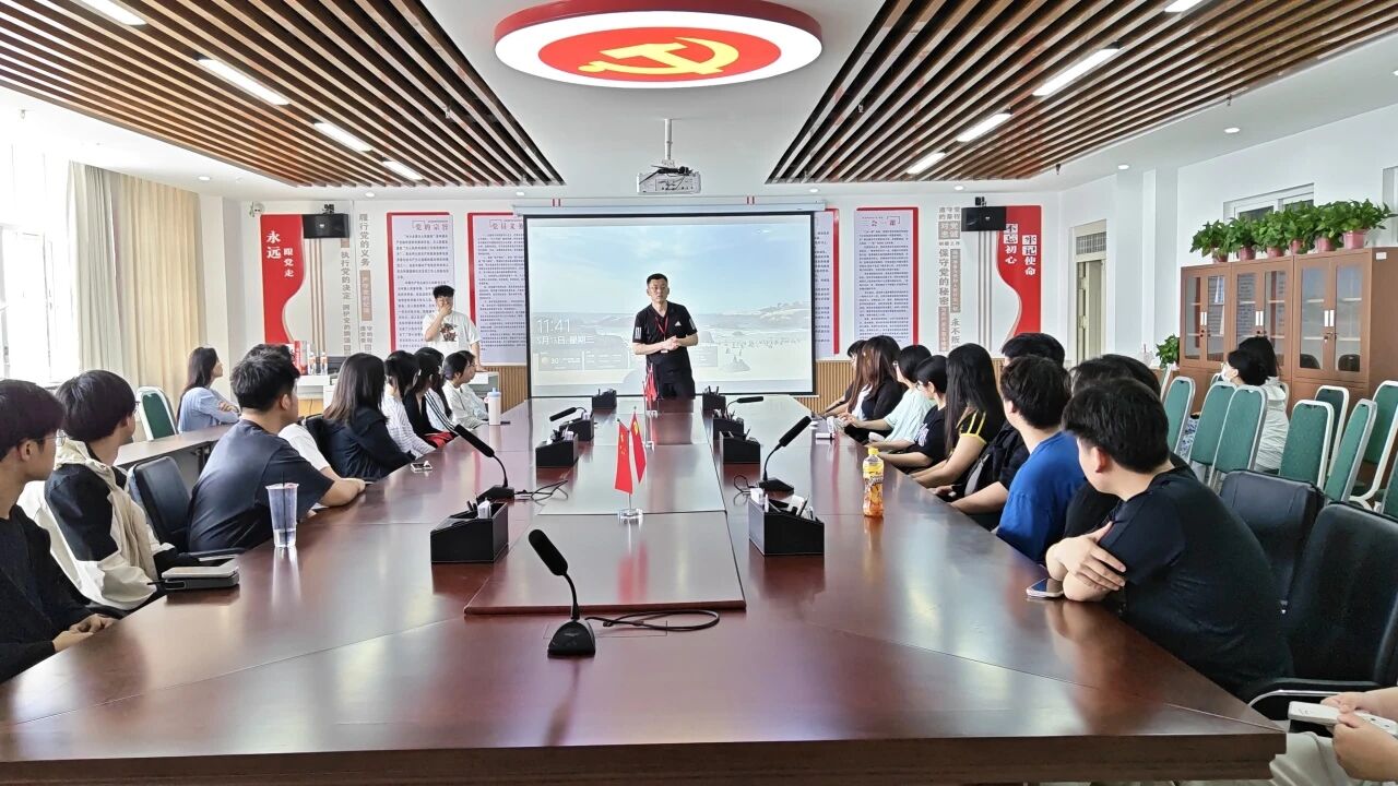 【拓岗行动 就业启航】|beat365官网|信息科学与工程学院|京东云数据岗位  校园宣讲全解析