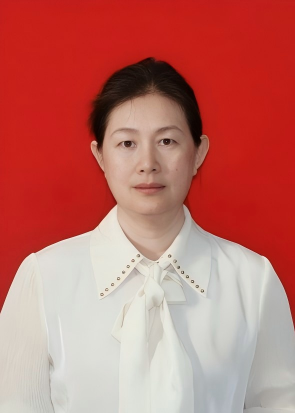 王亚真