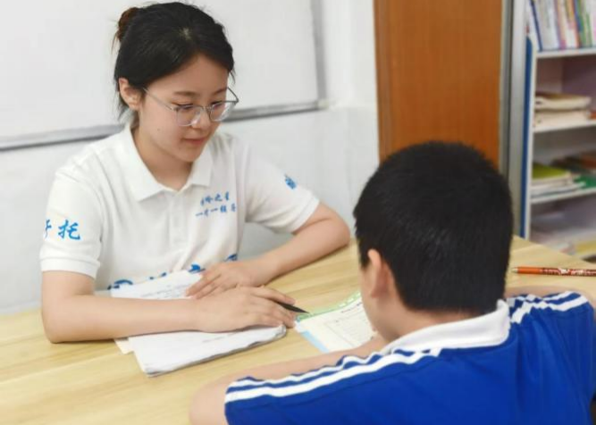 【教育学院·学院快讯】课堂砺行・技能进阶