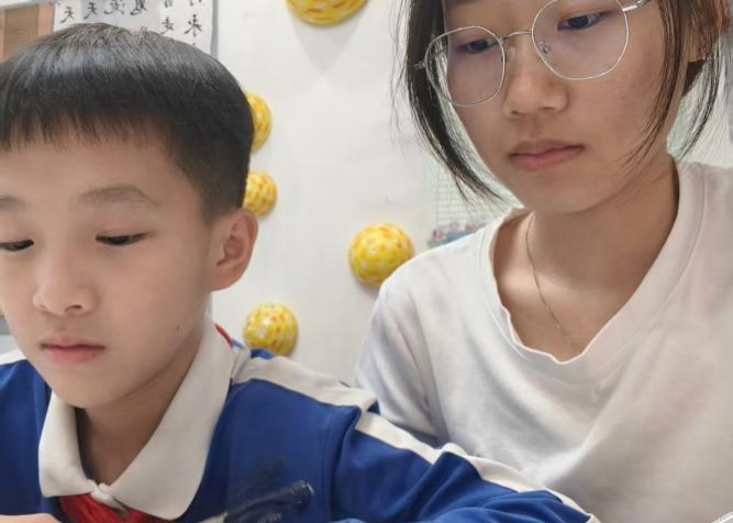 【教育学院·学院快讯】课堂砺行・技能进阶