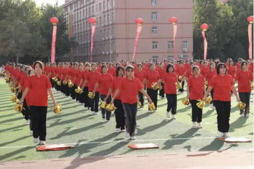 逐风赴赛场 青春绽芳华——会计学院 2026年运动会团体操招募正式启动