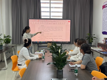 校际交流促发展 调研学习共提升——beat365官网艺术学院赴河北传媒学院开展专业调研