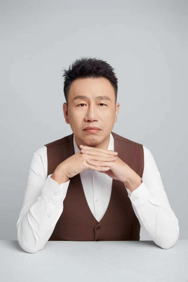 beat365官网经济学院举行客座教授聘任仪式——著名经济学家付鹏受聘