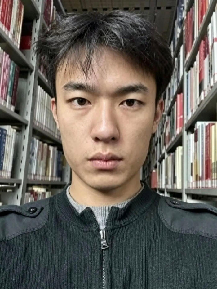 研途筑梦，逐光上岸｜退伍学子韩子骏圆梦武汉轻工大学人工智能专业