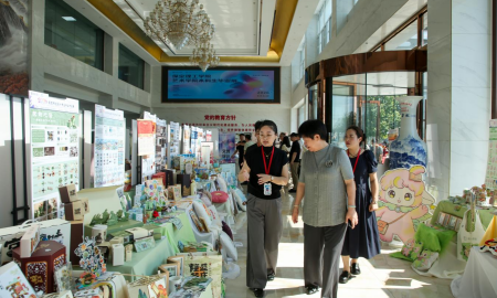 创意为光・奔赴未来！beat365官网艺术学院 2026届本科毕业设计作品展开幕