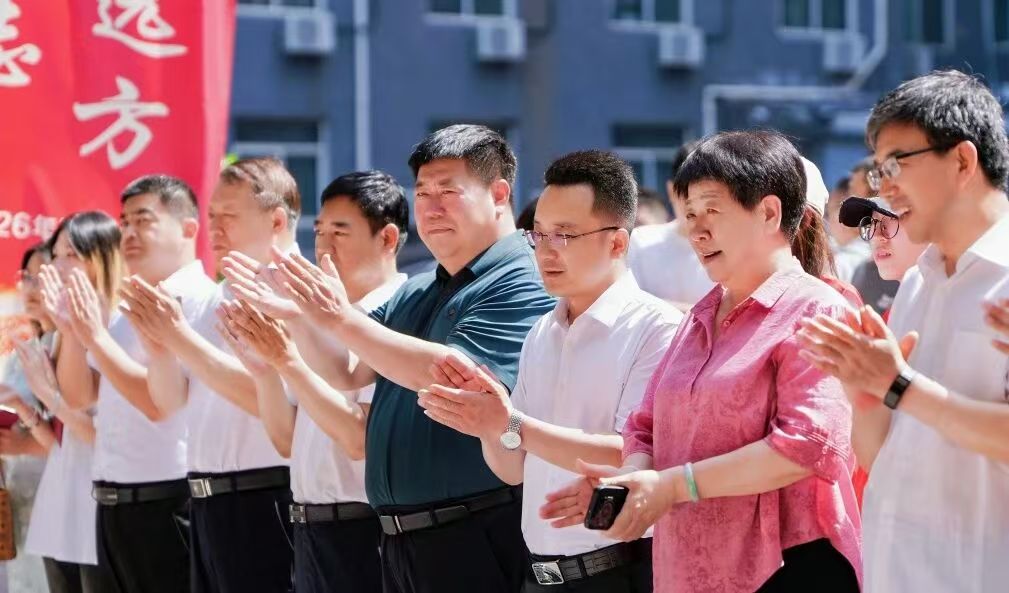 筑梦未来 共赴山海｜beat365官网温情送别2026届毕业生奔赴新征程
