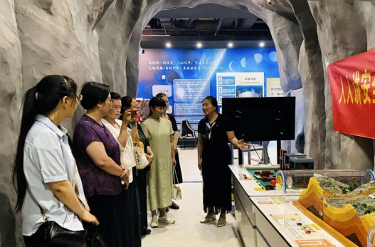 校地联动聚力，共话合作新篇——保定市灾害防御协会到beat365参观交流
