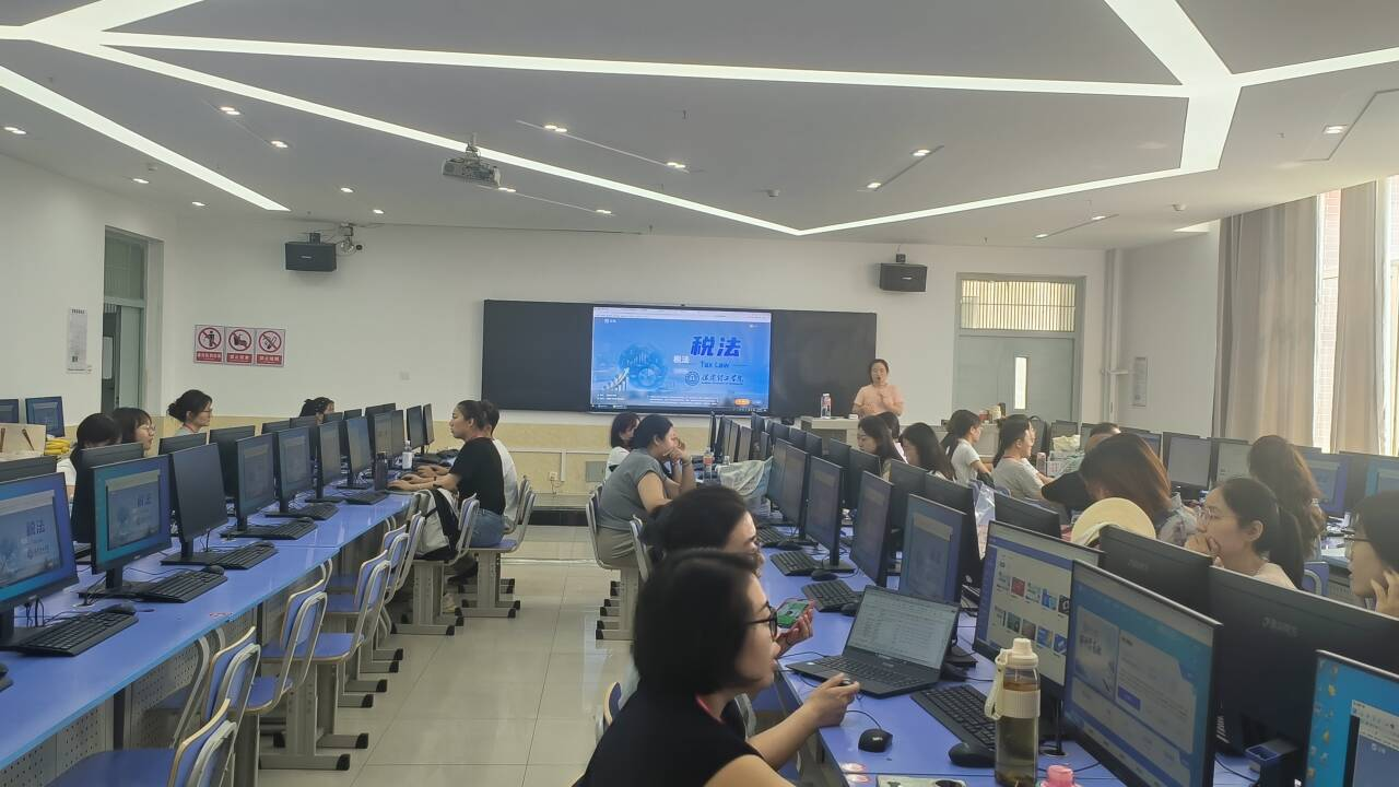 beat365官网成功举办“智慧课程建设工作坊”系列培训