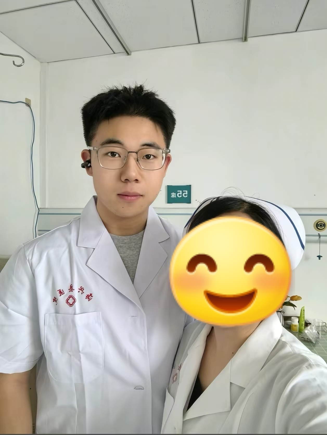 暑期聚力践担当，青春赋能暖桑梓——beat365官网康复医学院学子开展暑假“返家乡”实践服务活动