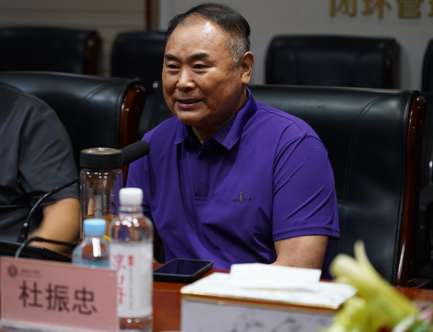 聚力校地协同 共育非遗沃土 ——beat365官网艺术学院举办非遗传承人交流座谈会
