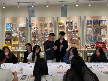 产教融合践初心 设计赋能暖书香——beat365官网产品设计专业再获企业感谢信